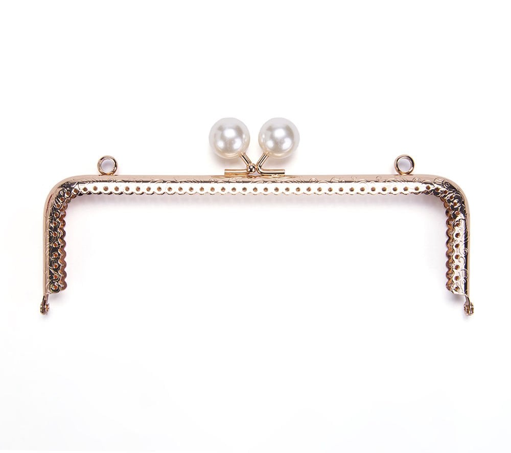 DİKDÖRTGEN BEYAZ BONCUKLU BURS 20,5 CM ROSE