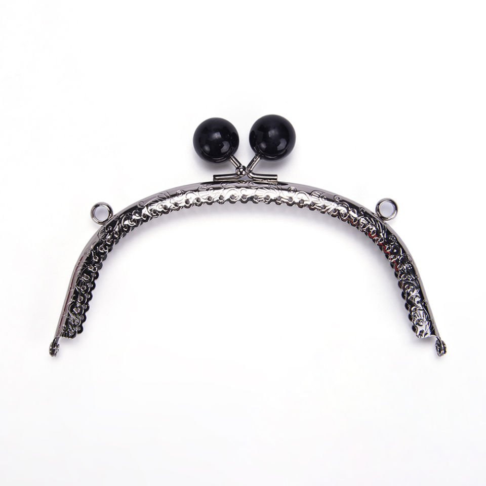 OVAL SİYAH BONCUKLU BURS 16,5 CM GÜMÜŞ