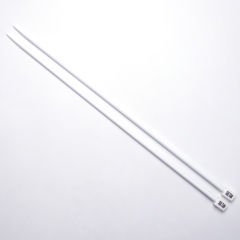 BEYAZ ÖRGÜ ŞİŞİ 35 CM 5 MM