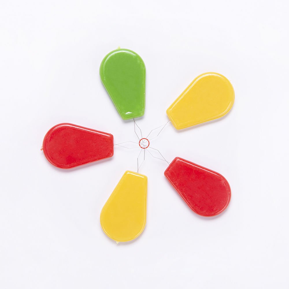 İPLİK GEÇİRME APARATI ÇOK RENKLİ